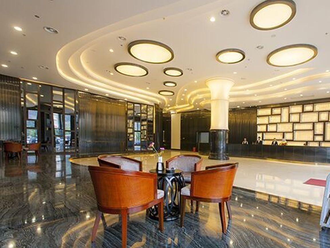 Golden Palm Hotel Чжухай Экстерьер фото